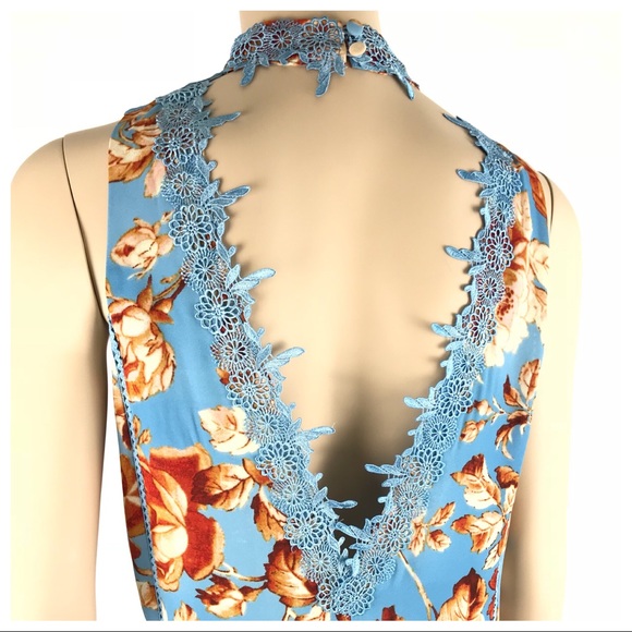 Crochet Lace High Neck Cutout Floral Swing Dress - Picture 6 of 8